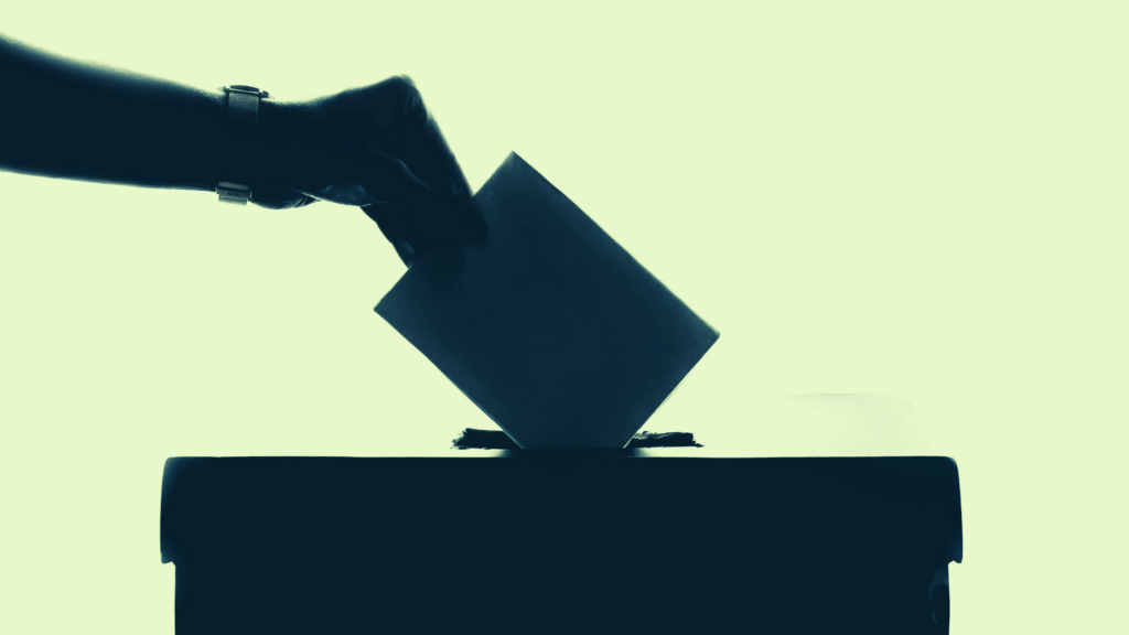 Les Canadiens se rendent aux bureaux de scrutin le 20 septembre